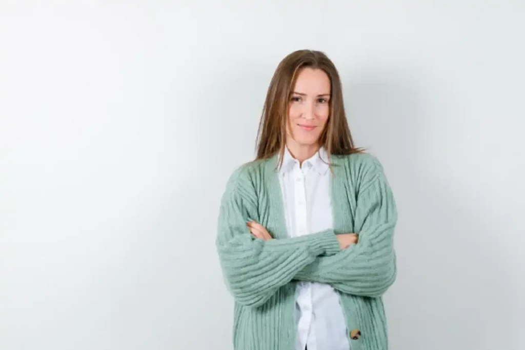 Estudiante pensando en las conclusiones de su tfg