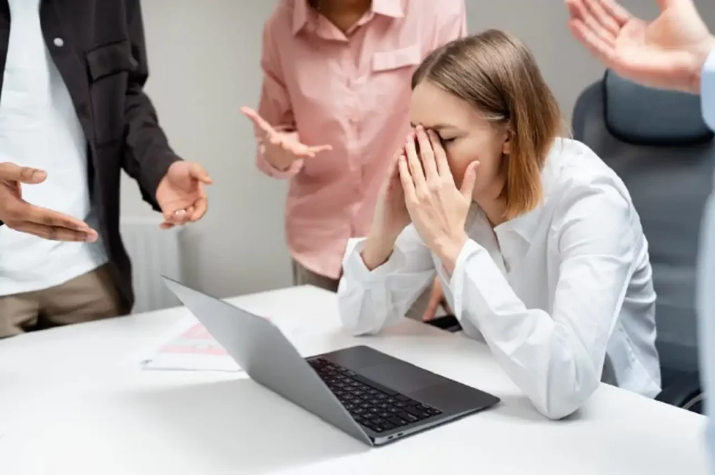 Estudiante acusada de plagio en su tfg